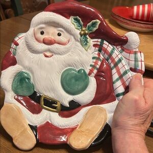 Fitz and Floyd Santa Claus Plate with Red and Green Accents
